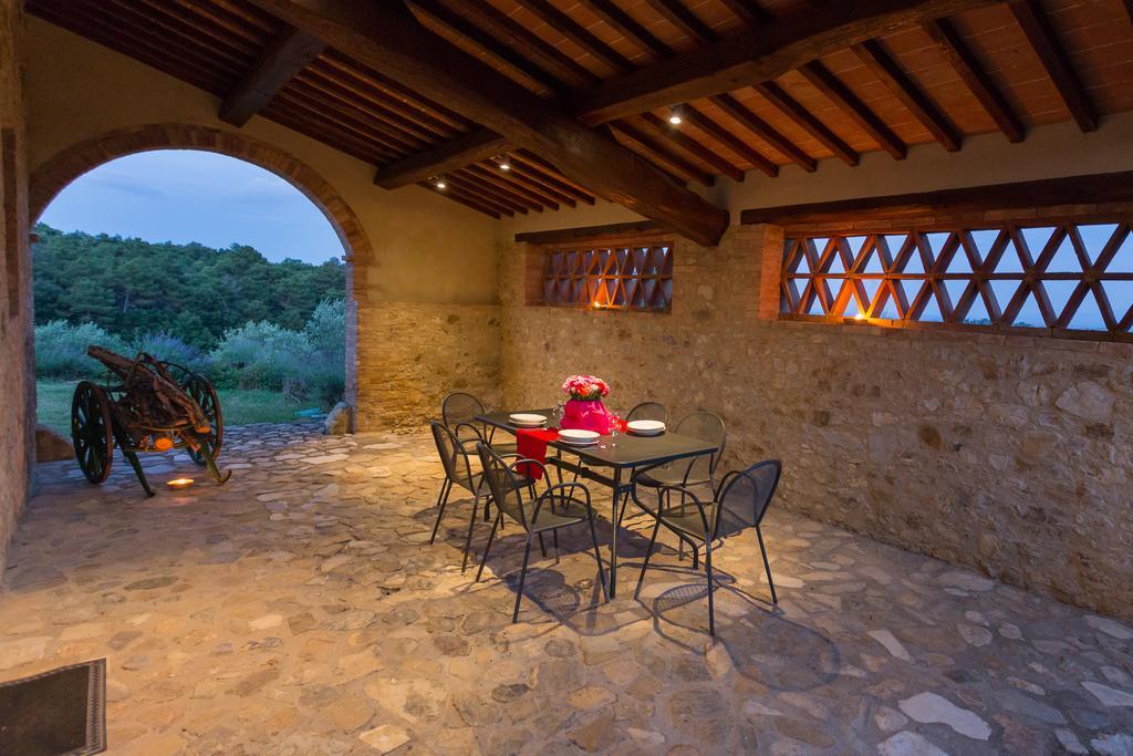 Tenuta Di Monaciano Ponte A Bozzone Extérieur photo