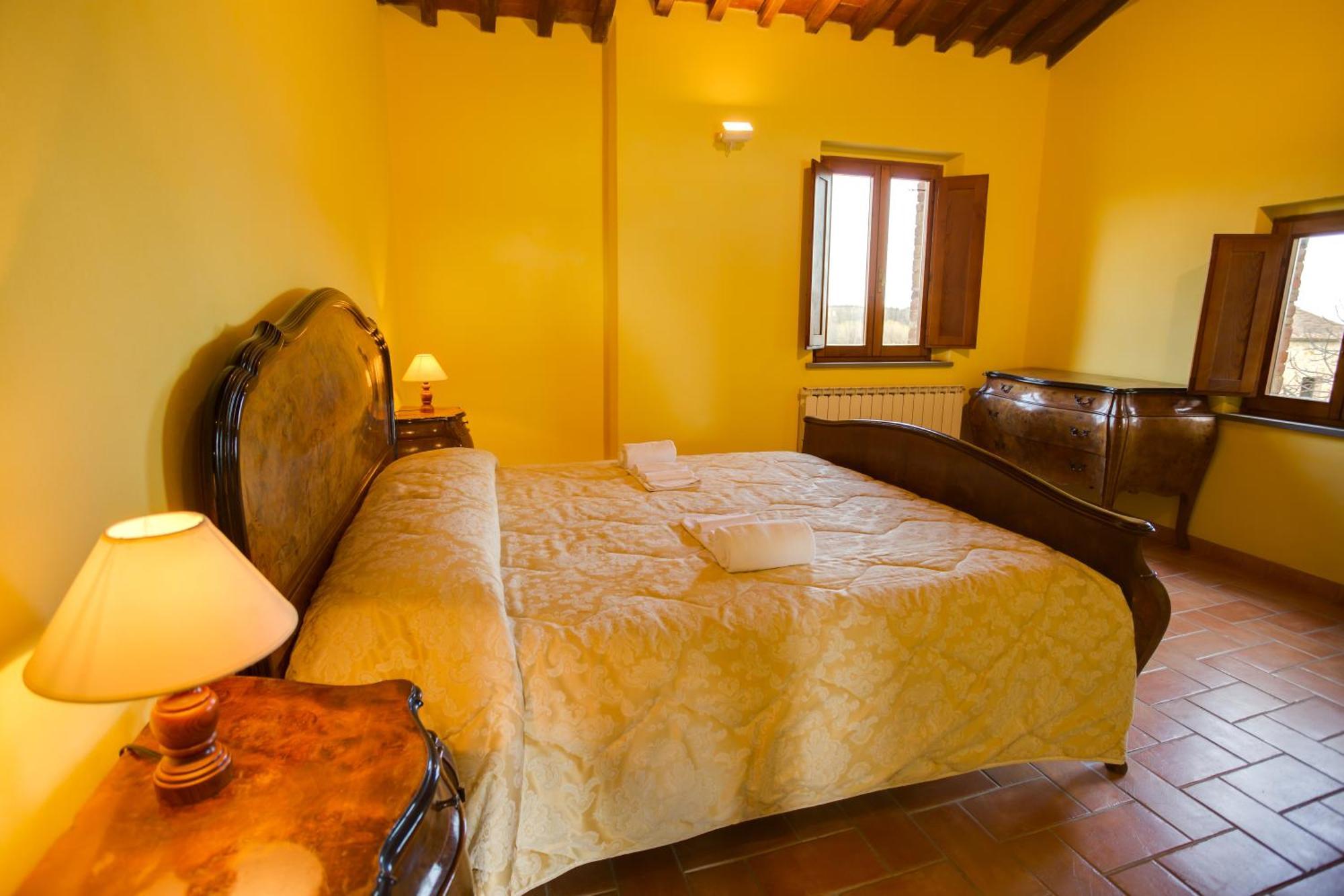 Tenuta Di Monaciano Ponte A Bozzone Chambre photo